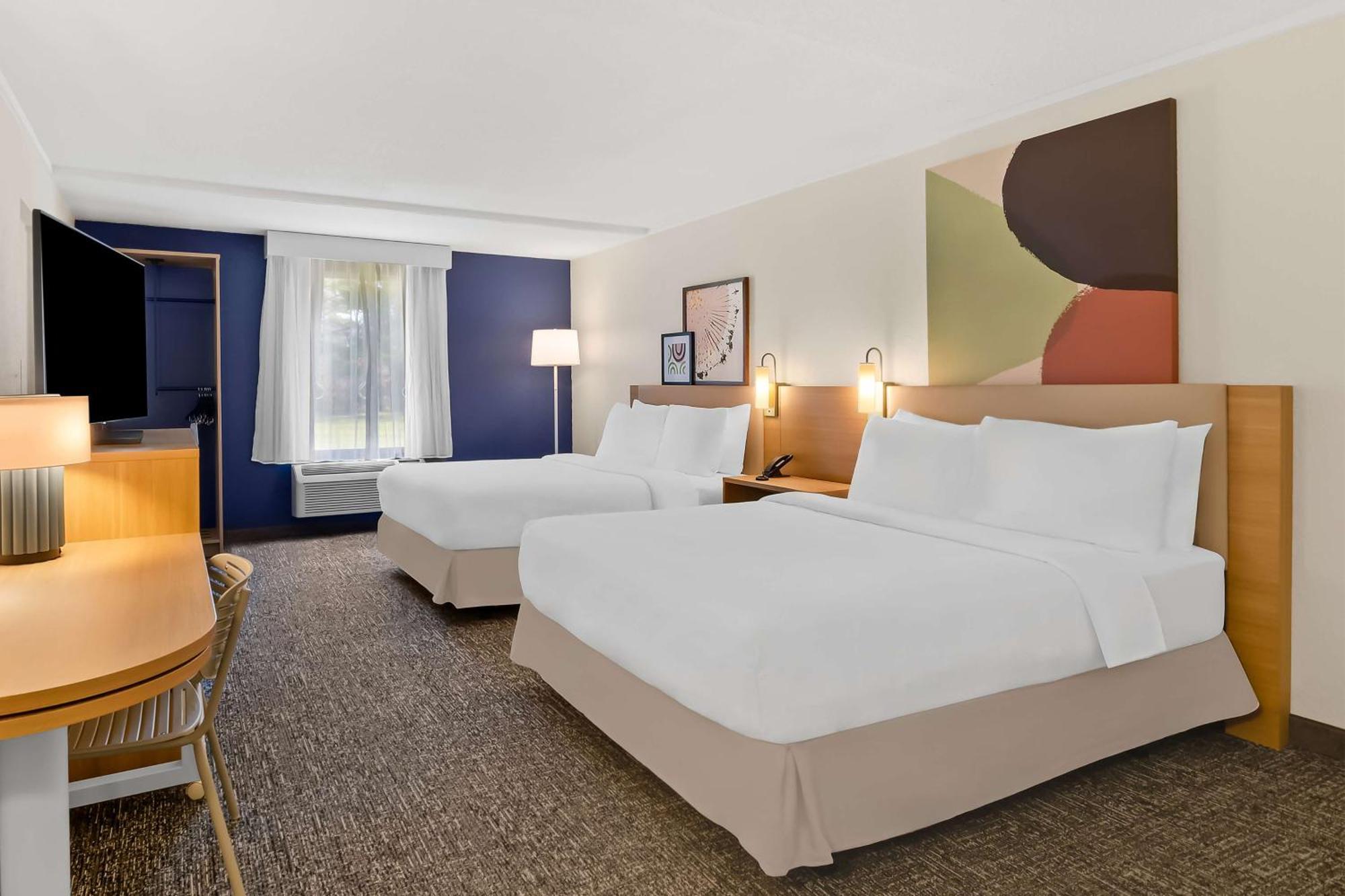 Spark By Hilton Daleville Roanoke North Exterior photo